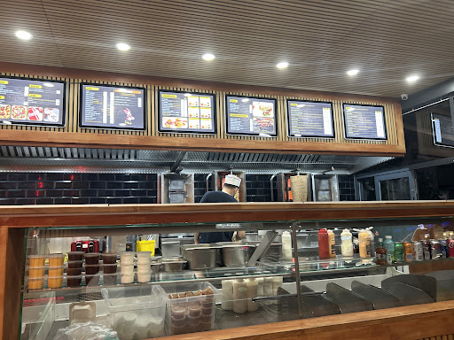 Photo of Kebab centre - 158 Queensway, Bletchley, Milton Keynes MK2 2RS